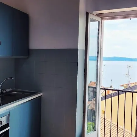 Casa Giuly , Attico Sul