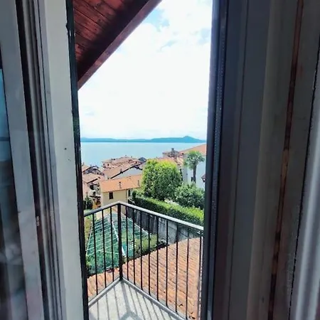 Casa Giuly , Attico Sul דירה *