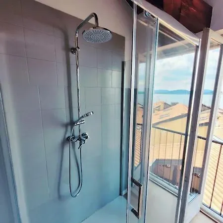 Casa Giuly , Attico Sul Apartment *