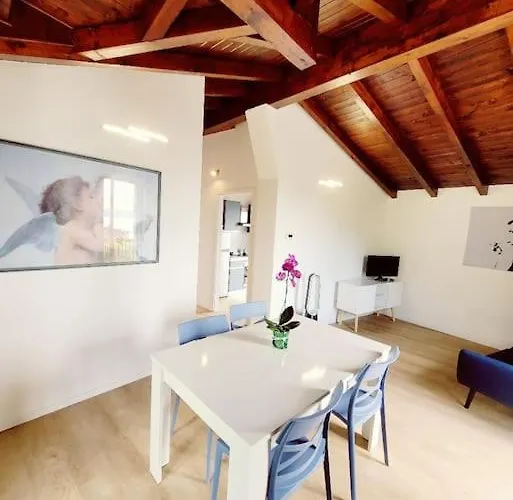 Casa Giuly , Attico Sul Апартаменты