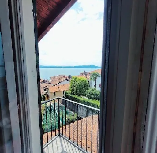 Casa Giuly , Attico Sul Апартаменты *